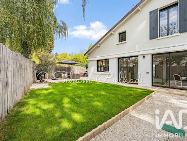 Vente Maison 5 pièces 111 m2 La Varenne Saint Hilaire