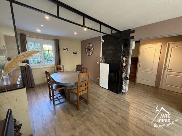 Vente Maison 5 pièces 111 m2 Loyettes