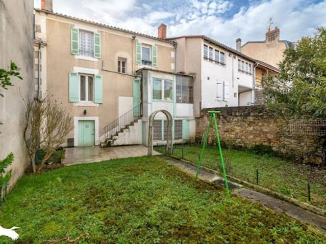 Vente Maison 5 pièces 111 m2 Perigueux