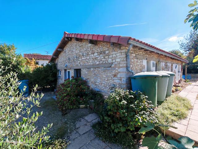 Vente Maison 5 pièces 111 m2 Saint Martin l'Ars