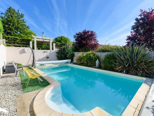 Vente Maison 5 pièces 112 m2 Montaut