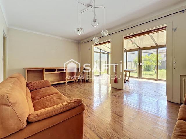Vente Maison 5 pièces 112 m2 Begles