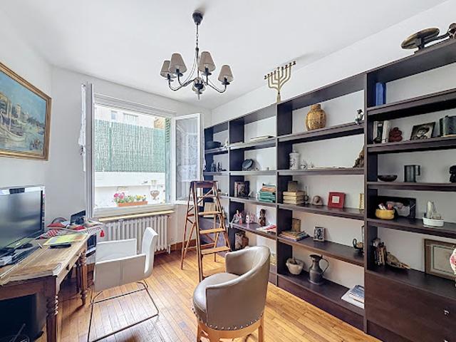 Vente Maison 5 pièces 112 m2 La Varenne Saint Hilaire