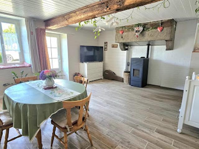 Vente Maison 5 pièces 112 m2 Le Mesnil Adelée