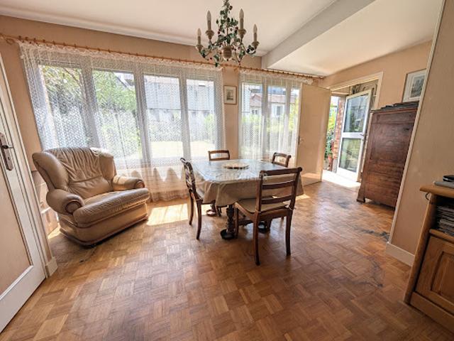 Vente Maison 5 pièces 108 m2 Le chesnay