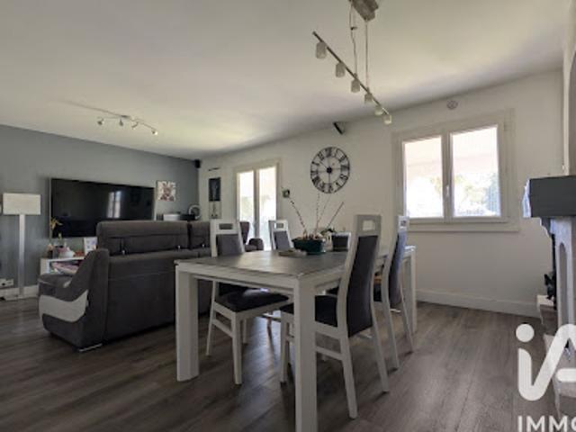 Vente Maison 5 pièces 112 m2 Ambares et lagrave