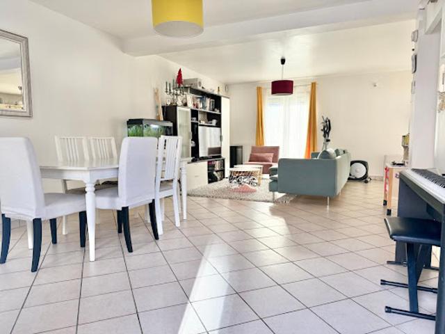 Vente Maison 5 pièces 112.38 m2 Chilly Mazarin