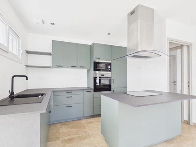 Vente Maison 5 pièces 113 m2 Lusignan