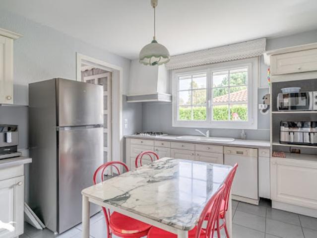 Vente Maison 5 pièces 113 m2 Léognan
