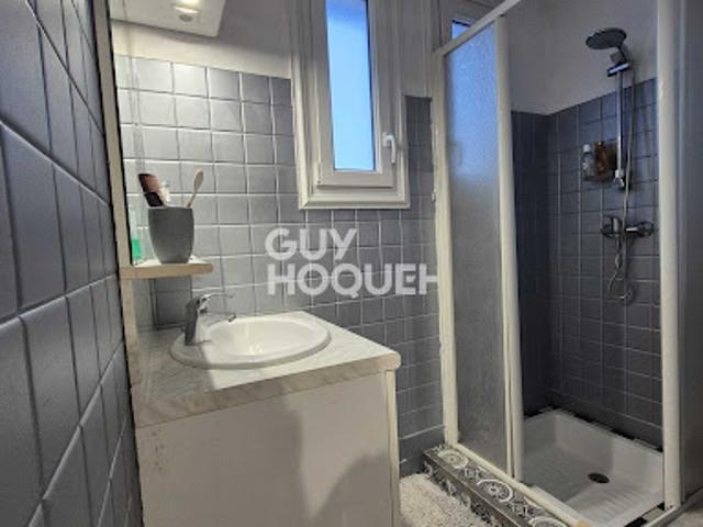 Vente Maison 5 pièces 124 m2 Neuville aux Bois