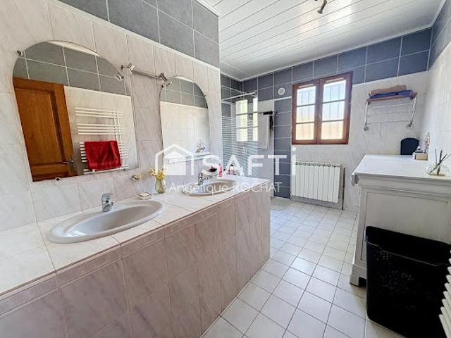 Vente Maison 5 pièces 124 m2 Gabian