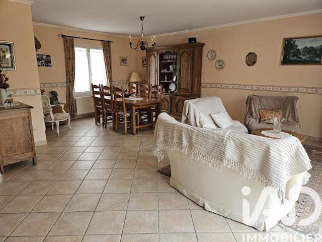 Vente Maison 5 pièces 124 m2 Sainte Gemme