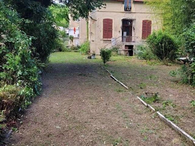 Vente Maison 5 pièces 125 m2 Ancy le Franc