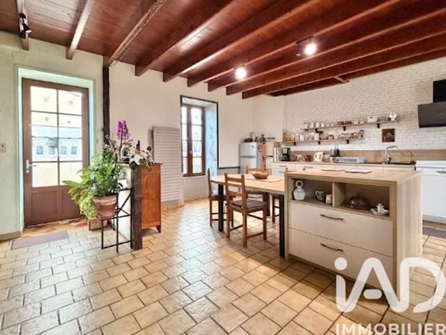 Vente Maison 5 pièces 125 m2 Antigny