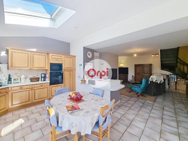 Vente Maison 5 pièces 125 m2 Beignon