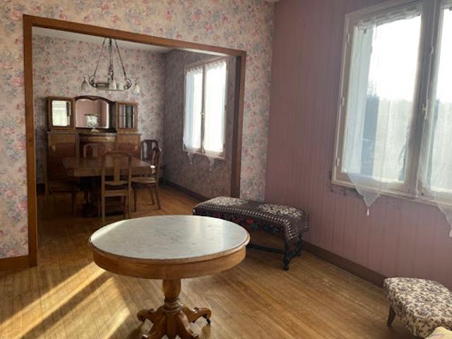 Vente Maison 5 pièces 125 m2 Chalais