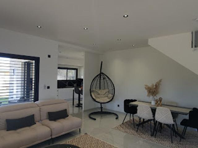Vente Maison 5 pièces 125 m2 Chassieu