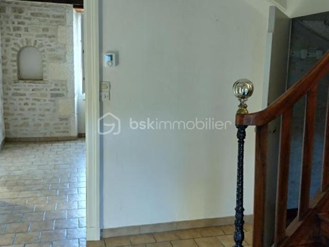 Vente Maison 5 pièces 125 m2 Coulonges