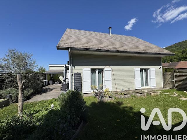 Vente Maison 5 pièces 125 m2 Cranves Sales