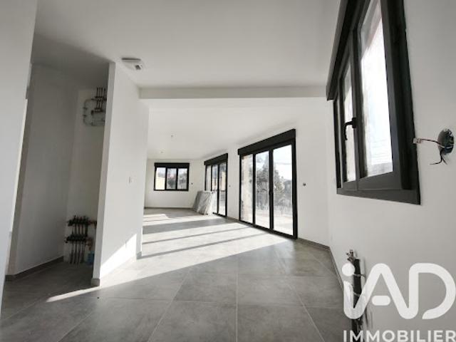 Vente Maison 5 pièces 125 m2 Dammartin en Goële