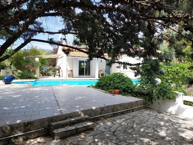 Vente Maison 5 pièces 125 m2 Lucéram