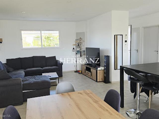 Vente Maison 5 pièces 125 m2 Rauzan