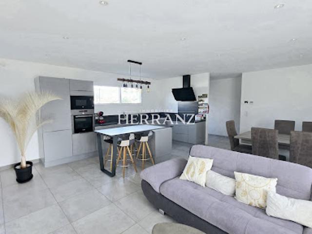 Vente Maison 5 pièces 125 m2 Saint Magne de Castillon