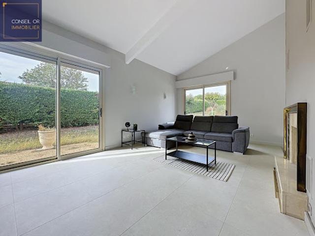 Vente Maison 5 pièces 125 m2 Saint Genis Laval