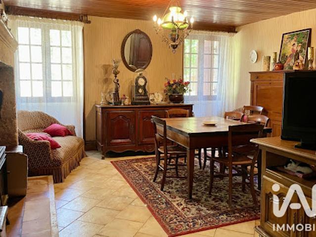 Vente Maison 5 pièces 125 m2 Saint Jean de Côle