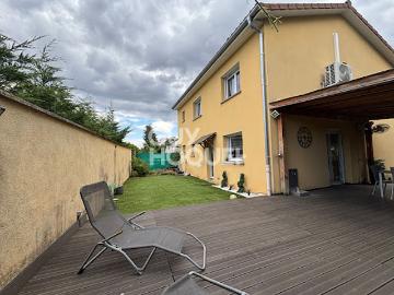 Vente Maison 5 pièces 125 m2 Saint Priest