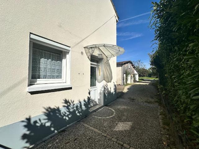 Vente Maison 5 pièces 125 m2 Saintes