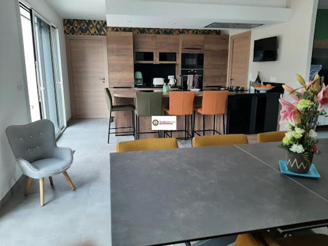Vente Maison 5 pièces 126 m2 Bagnoles de l'Orne Normandie