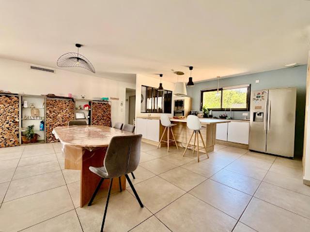 Vente Maison 5 pièces 126 m2 Castelsarrasin