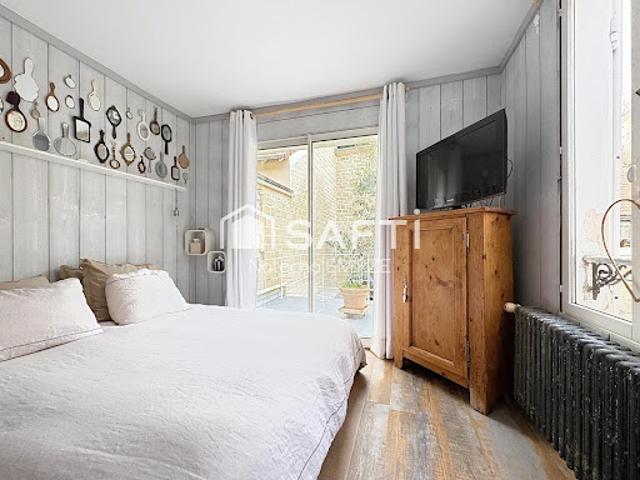 Vente Maison 5 pièces 126 m2 Le Mesnil le Roi