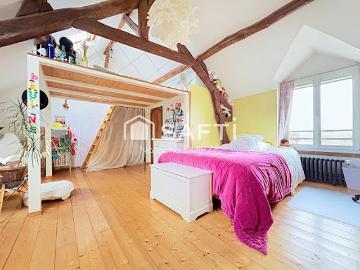 Vente Maison 5 pièces 126 m2 Le Mesnil le Roi