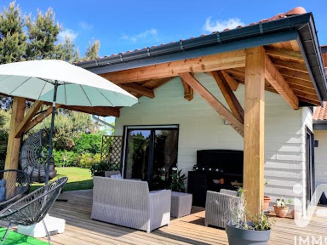 Vente Maison 5 pièces 126 m2 Poncins