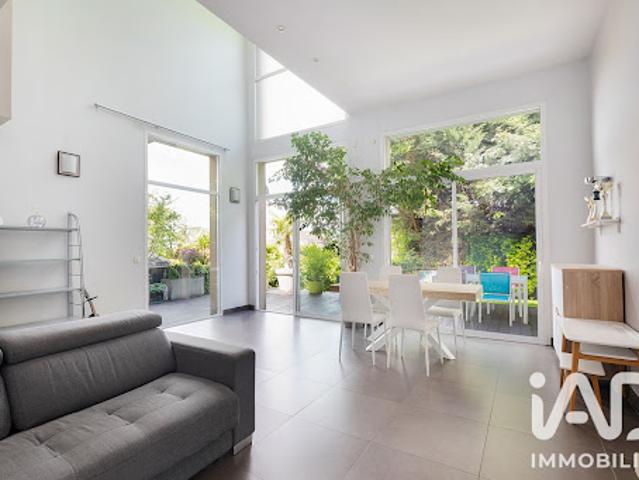 Vente Maison 5 pièces 126 m2 Rueil Malmaison