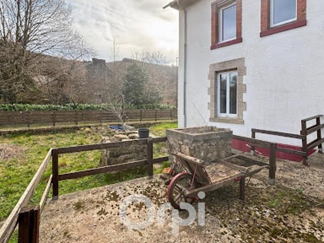 Vente Maison 5 pièces 126 m2 Saint Sulpice Laurière