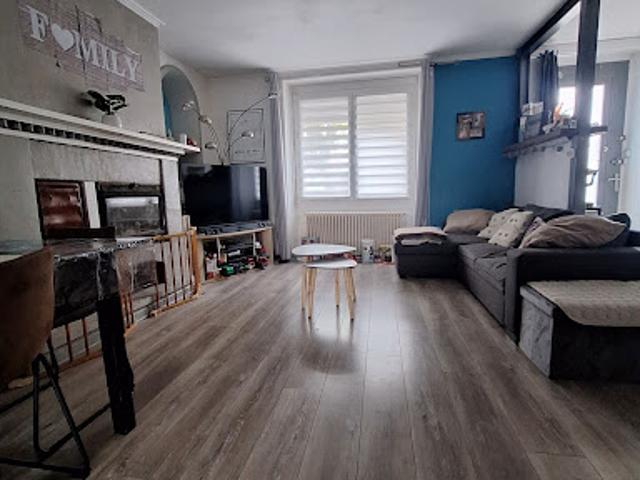 Vente Maison 5 pièces 126 m2 Tombeboeuf