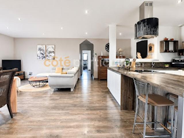 Vente Maison 5 pièces 126 m2 Vaire