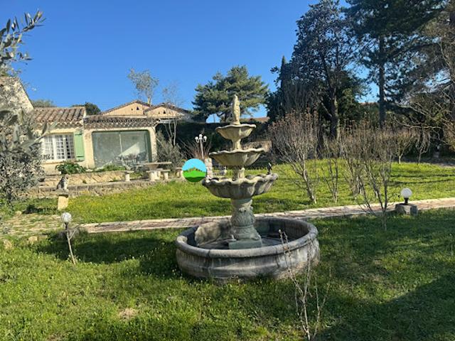 Vente Maison 5 pièces 127 m2 Mazan