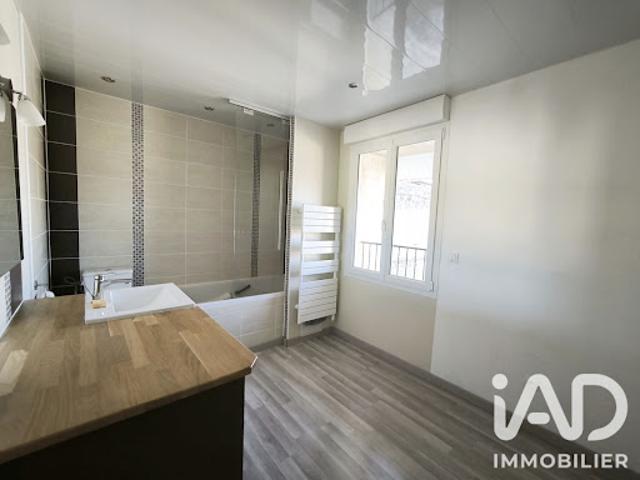 Vente Maison 5 pièces 127 m2 Les Petites Loges