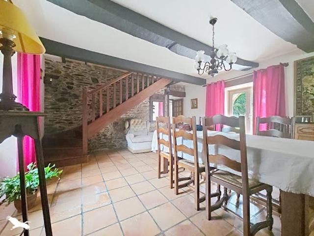 Vente Maison 5 pièces 127 m2 Plouvorn