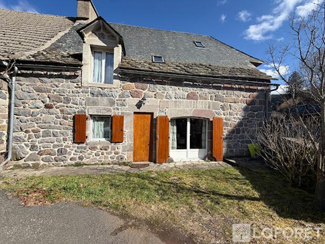 Vente Maison 5 pièces 127.04 m2 Albepierre Bredons