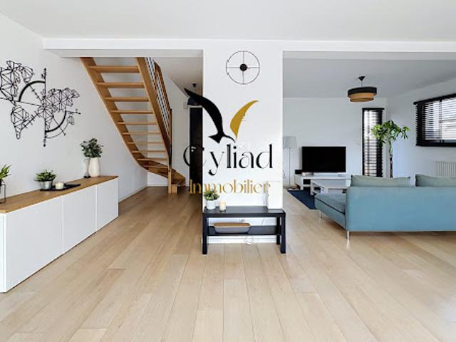 Vente Maison 5 pièces 127.48 m2 Saint Coulomb