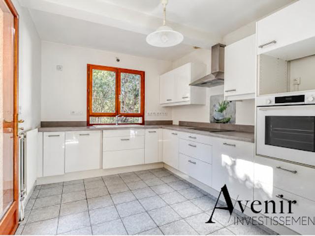 Vente Maison 5 pièces 127.77 m2 Caluire et Cuire