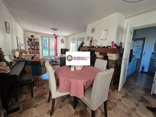 Vente Maison 5 pièces 127.77 m2 Le Mêle sur Sarthe