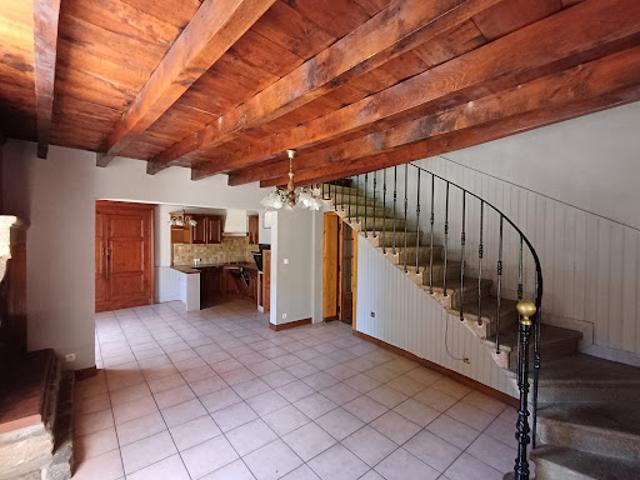Vente Maison 5 pièces 128 m2 Montmorin