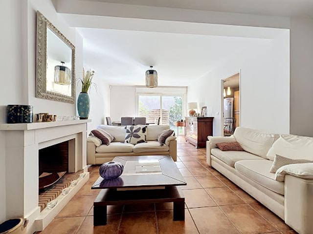 Vente Maison 5 pièces 128 m2 Nanterre