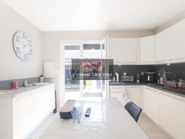 Vente Maison 5 pièces 128 m2 Ozoir la ferriere